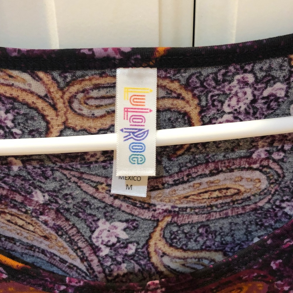 Lularoe Perfect T - Picture 2 of 3